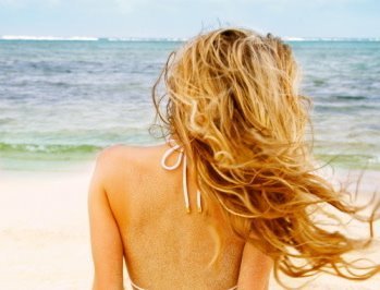 let's tweet honest.
19 year old anon chick. just tweeting what we're all thinking. 
contact:feelgoodsummertweet@gmail.com