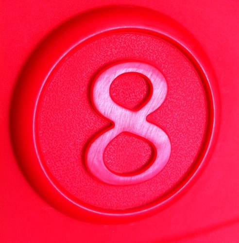 ToniCachirulo's profile picture. Nací, conviví con mis hermanos, me casé, tengo tres niñas y se que un día moriré. Mientras tanto, espero hacer feliz a los que me rodean.