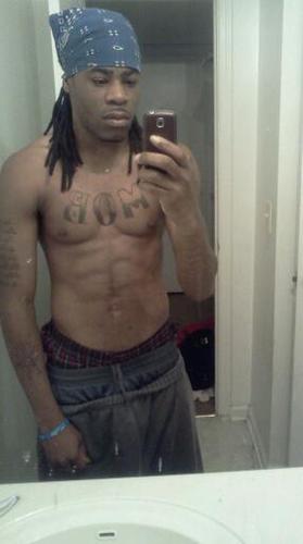 Say wat the fucc i want...Dis my twitter!!! Follow me or be a stranger!!! #TeamFuccYaFeelings #TeamDreadHead