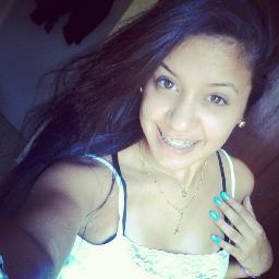 Livre eu vivo, livre eu sou. ''Não quero pensar, não quero fazer planos, não quero criar expectativas. Quero apenas que os dias passem.'' (William Shakespeare)