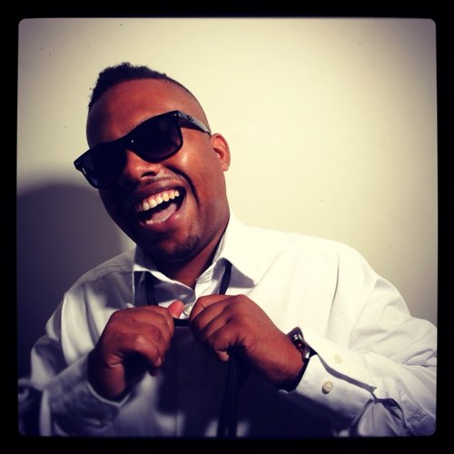 DJ/Producer/International Club Rocker/ http://t.co/XOqNK6R2 // http://t.co/YFPwpDZ1 // http://t.co/WGjCDaF7