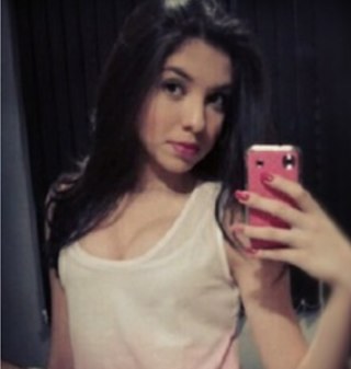 Instagram: _gabymirandaa