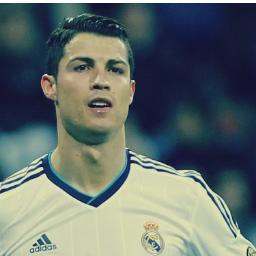 16. @Cristiano Mejor jugador que exista!,ademas de ser mi gran Amor♥ el mas guapo y perfecto... #CR7 me enseño que la perfeccion si existe! the best player!