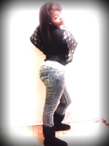 #TeamSister #TeamCuzzo @_MissLilBit_ @IPinky_Promise_ #TeamILoveYou #TeamLeo #TeamGorgeous #Team90sBaby (08-22-1993)