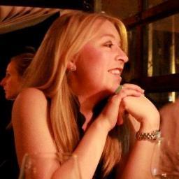 Whimsical, elegant, funny, always glamorous and certainly not pretentious. With a smile on my face here I go for the big life!