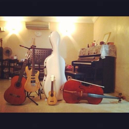 EugeneLiew95's profile picture. Boring~~~ Teaching people is so tired..