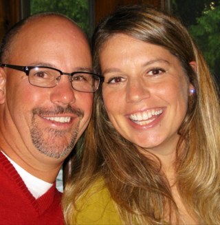 artist + illustrator • wife • foodie • mid-century design lover + dogs of all sizes