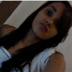 aninha_sousa_'s profile picture. ♥ “Não sei viver de mentira. Não sei voar de pés no chão. Sou sempre eu mesma, mas com certeza não serei a mesma pra sempre.” (C. Lispector)