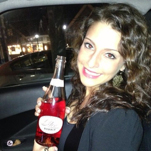 KellBelle1224's profile picture. 