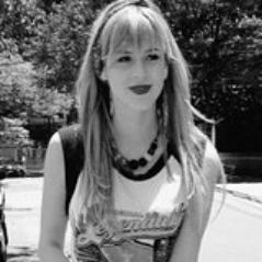 Impossivel resumir o que eu sinto por você em 160 caracteres !! Só tenho a dizer que te amo Muito ! You It's part of my life, like an angel to me @Sophiaabrahao