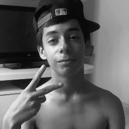 - oi
- tchau