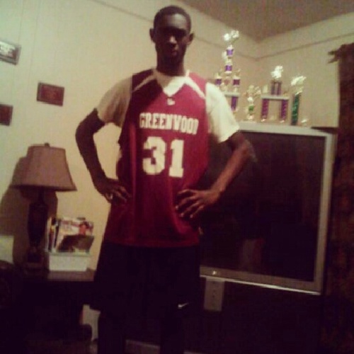 James Jones #31 from GHS follow me and may god bless you