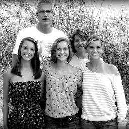 Widstom's profile picture. Christ follower, husband, dad, brother, teacher.  I also like to blog about finances and stewardship.  http://t.co/lqhWVT1f