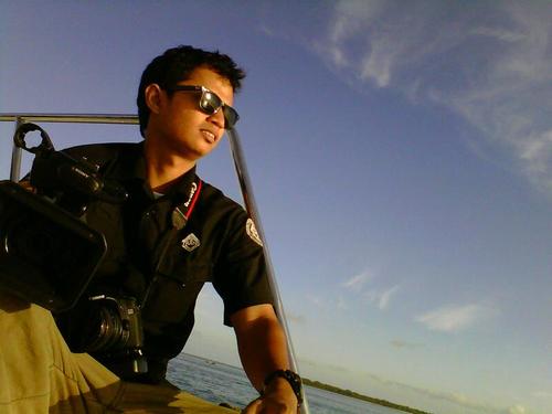 bernadtwitt's profile picture. Camera Person Trans TV