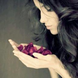 milkymoom's profile picture. Начальник отдела по борьбе с наркотиками уже четвертый год не может соскочить с этой должности.