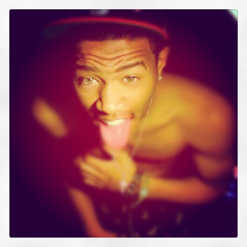 #TeamSingle,#TeamTakeYurGirl,#TeamFuckYouPayMe