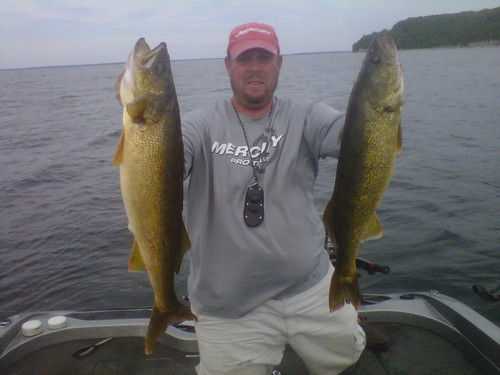 Lynn Niklasch is a multi-species angler with over a decade of professional experience as a guide and diverse tournament fisherman.