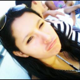 No meu coração a onde quer que eu vá sempre levarei O teu sorriso em meu olhar♫
http://t.co/QAf8opRY