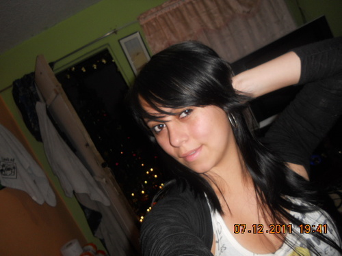 AhnxisCastro's profile picture. 