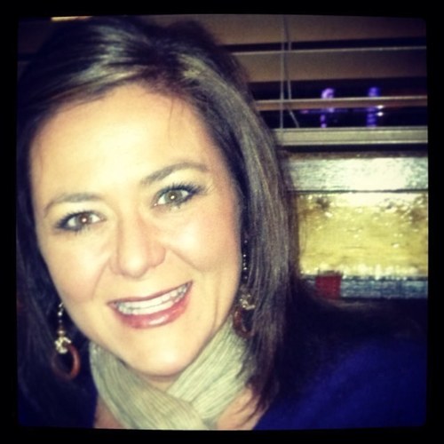 Wife, mother, daughter, friend, Christ Follower, that's loves where God is taking me!