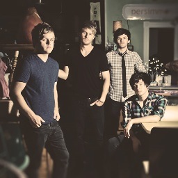 We are a band out of Effingham, IL. 

Get our debut EP Worth The Wait on iTunes now:  http://t.co/Bi47k5pg


Pop // Rock // Alternative