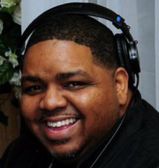 DJ Cruz owner of Cruzin Entertainment, Disc Jockey, Music, Texas, Louisiana, Southern University, F&AM, Entertainment, Weddings, Parties, Receptions