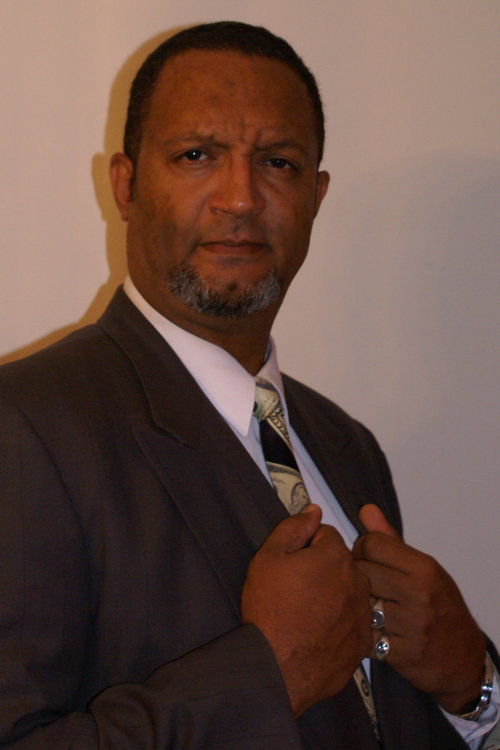 Internet Marketing genius!, Real Estate Investor, Beachbody coach