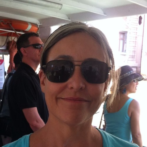 makolane's profile picture. 