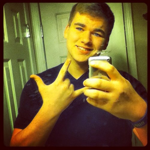 MoreMoore2012's profile picture. 