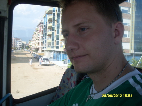 IT-supporter - Parent - Real Madrid Supporter - Gadget freak - Xbox Gamer...