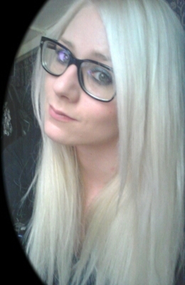 Don't Love me for fun, Love me for a reason.. Let the reason be me(ll.)