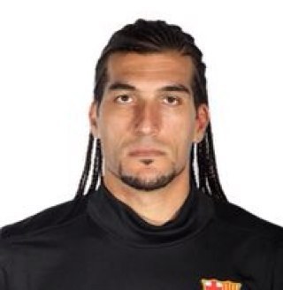(Parodia) Portero Del Barca y estrellla De España seguirme soy mejor que Casillas