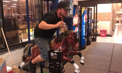 drunkenexploits's profile picture. only twitting when drinking hence the user name