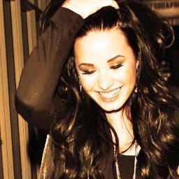 HeyImJava's profile picture. Javiera - 14 - Chile, Santiago - Justin Bieber - Demi Lovato -  NeverShoutNever - TUMBLR♥