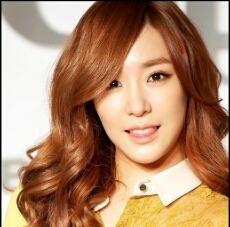 LOVEEE HYUNA & TIFFANY 3