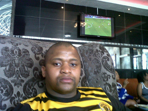 kmathebe's profile picture. Simple and down to earth!