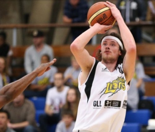 pro basketballer over in europe/uk ... From Melbourne Australia