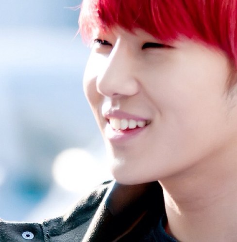 Infinite's leader! WA YE! hi i'm...... New? [Verified Roleplayer of @DazzlingCity_RP]