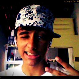 Feliz, Alegre, Determinado, Sonhador, Guerreiro, Ousado, Filho de #Deus ;)