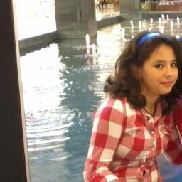 zynpsarkaya1970's profile picture. beni sevmeyen birinin arkasından asla gitme demem siktir git lan o.ç derim..!