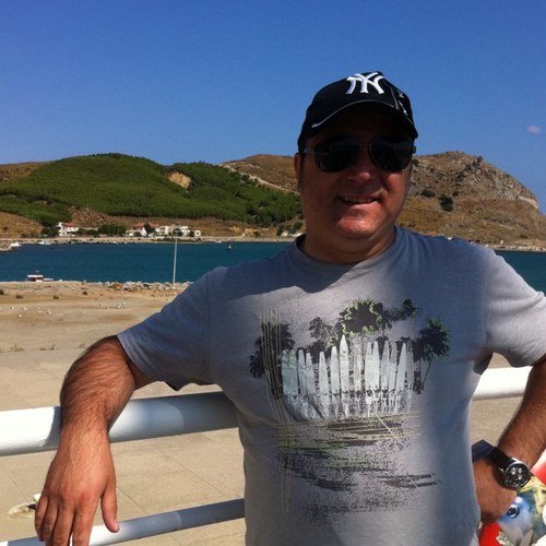 mustafakkut's profile picture. 