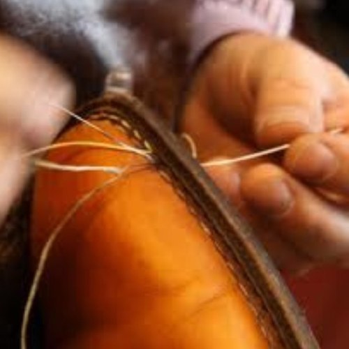 deleestbunnik's profile picture. http://t.co/Bj1B97Kg Specialist repair langzolen luxe herenschoenen.
Santoni, van Bommel, Floris van Bommel, Crockett & Jones, Greve, Alden, e.d......