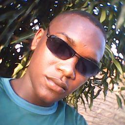 edmilsoonlaune's profile picture. sou calmo, gosto de ler um bom livro,alem de fazer novas amizades!!!  sou o que sou, um pouco do que dizem,e não o que querem que eu seja !!!