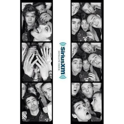 1Dyeah23's profile picture. 