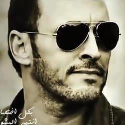 تغريداتي
مضحكــه واحــيـاناً رومـنـسـيـه وأحياناّ حزينه وأحياناّ دينيه ؟!
ليـس لأنــي مـشـتت نـفـسيـاً
فـقــط لأرضــي جـمـيـع الاذواق