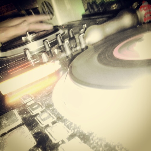 DJ / Soon-To-Be-Up-To-Date- Producer / Don't Worry Boutit / We Took Care Of Dat Ting. Dub*Glitch-Step-Trap*&&Bass