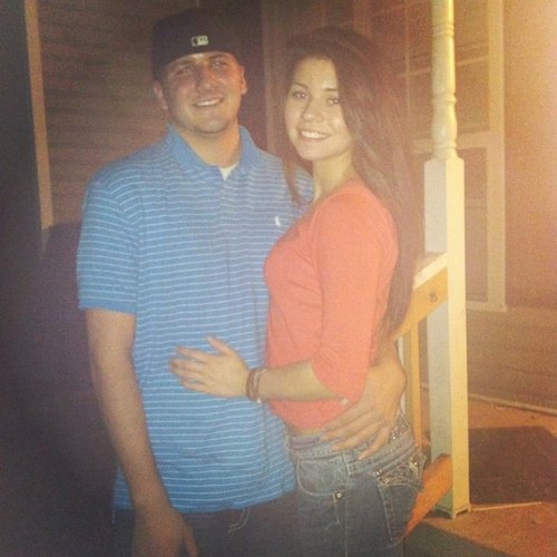 gucci_santanaaa's profile picture. Living life one day at a time #momtobe #taken @mayhew2mayhem ❤