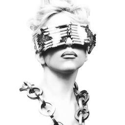 SOU UM LITTLE MONSTER & BOY DIRECTIONER. FOLLOW-ME PORQUE SIGO DE VOUTA. E I LOVE YOU. ONE DIRECTION. LADY GAGA. *-*