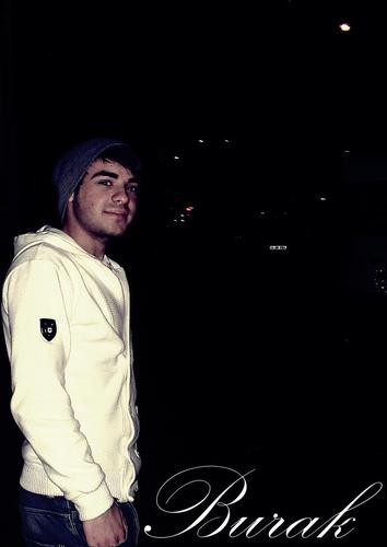 15Burakcan's profile picture. 