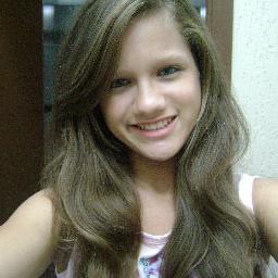 13, chocolate, pizza, refrigerante, futebol; são paulina de coração ♥. facebook, twitter sz.